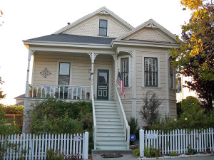 Pinole movers